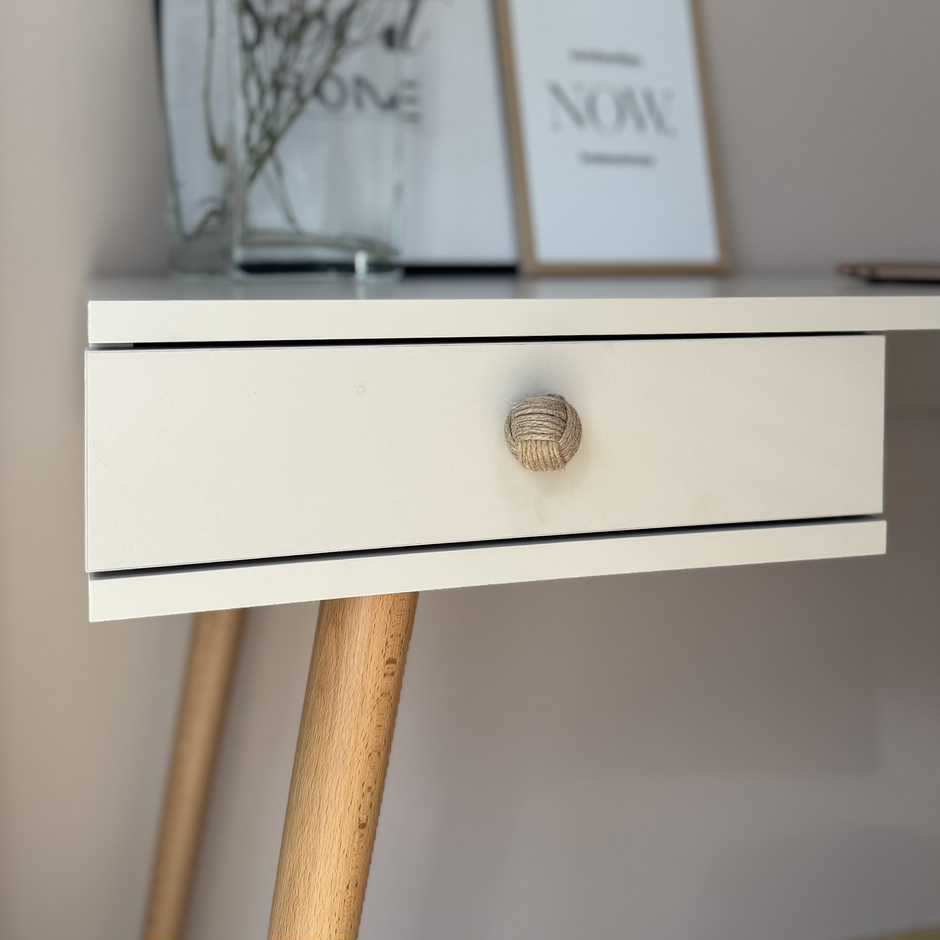 BOHO Schreibtisch – Schubladendetails